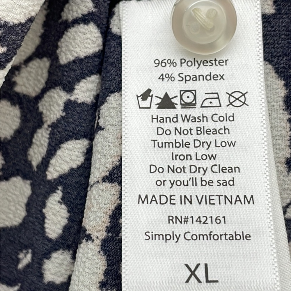 LuLaRoe Shannah top extra-large crêpe blouse, short sleeve new tags - Picture 6 of 7
